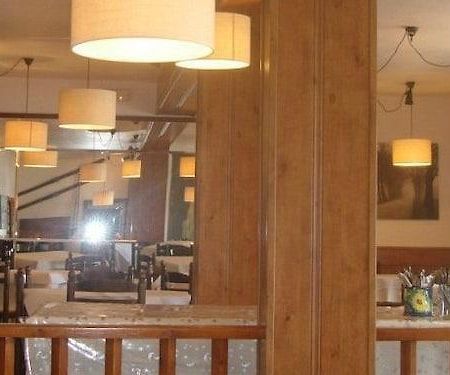 Hotel Tirol Formigal Exteriör bild