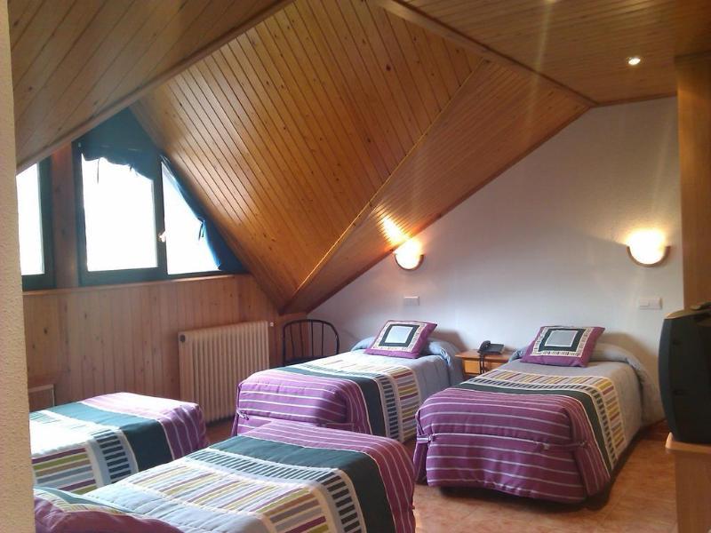 Hotel Tirol Formigal Exteriör bild