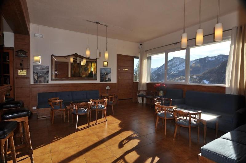 Hotel Tirol Formigal Exteriör bild