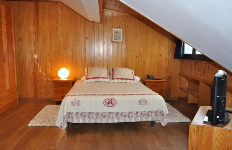 Hotel Tirol Formigal Exteriör bild