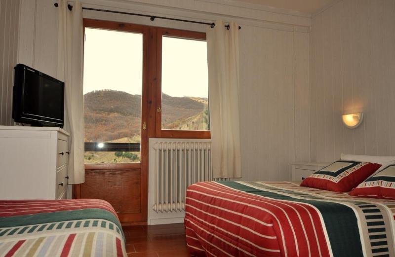 Hotel Tirol Formigal Exteriör bild